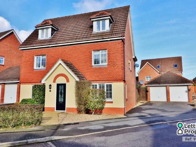 Water Mill Crescent, Sutton Coldfield, West Midlands B76, 5 bed detached house to rent, £2,500 pcm | PrimeLocation