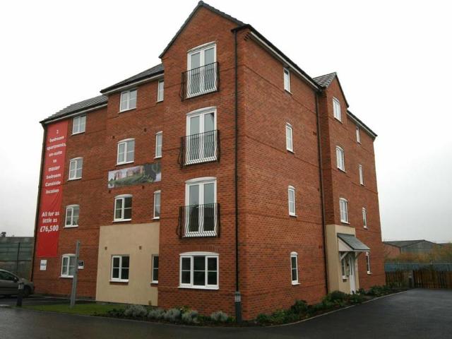 Water Reed Grove, Walsall 2 bed apartment to rent £925 pcm £213 pw