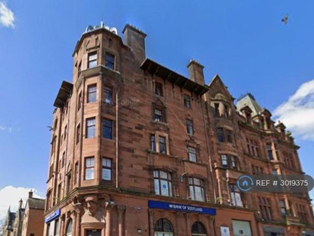 Water Row, Glasgow, G51 2 bed flat to rent £1,100 pcm £254 pw