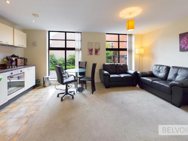 Water Street Court, 58 Water Street. 2 bed flat to rent £1,150 pcm £265 pw