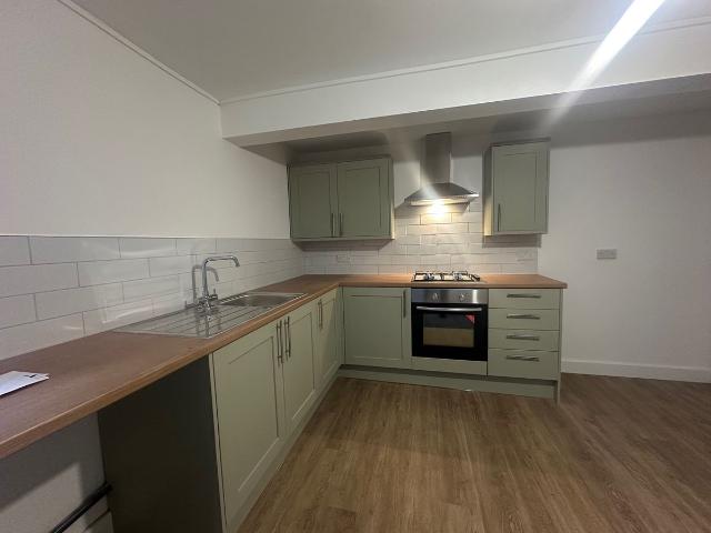 Water Street, Huddersfield HD1, 2 bed flat to rent, £950 pcm | PrimeLocation