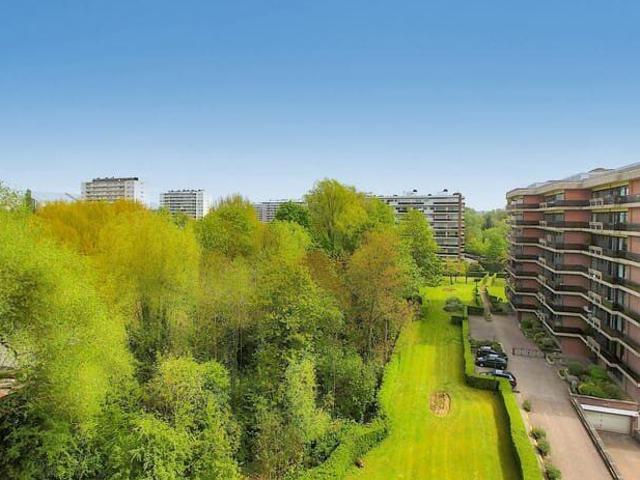 Watermael B: beautiful 2 bedroom apartment with terraces