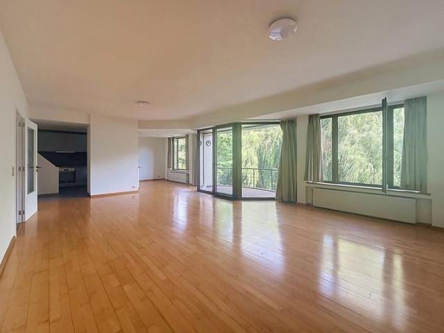 WATERMAEL BOITSFORT 2 bedroom apartment + terrace +/ 135m²