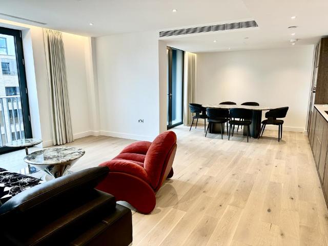 Watermark House, London WC1X 2 bed flat to rent £5,200 pcm £1,200 pw