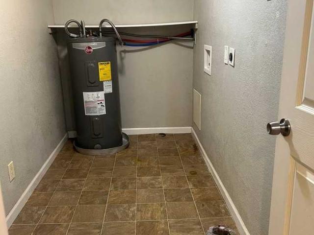 Waterbury Estates Studio Apartment for Rent at 110 Waterbury Ct, Westland, MI 48186 Westland
