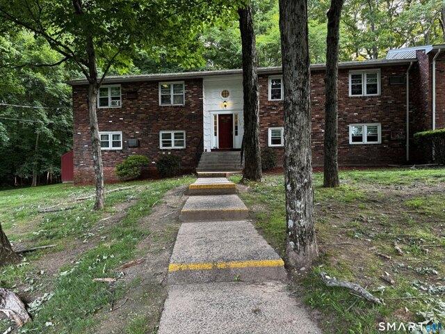 Waterbury Rd Apt B, Cheshire, Condo For Sale