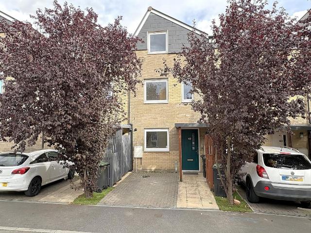 Watercress Way, Gravesend DA11, 4 bed terraced house to rent, £1,950 pcm | PrimeLocation