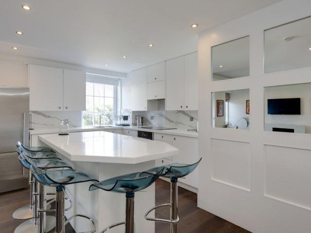 Waterdale Manor House, Harewood Avenue, London NW1, 2 bed flat to rent, £5,000 pcm | PrimeLocation