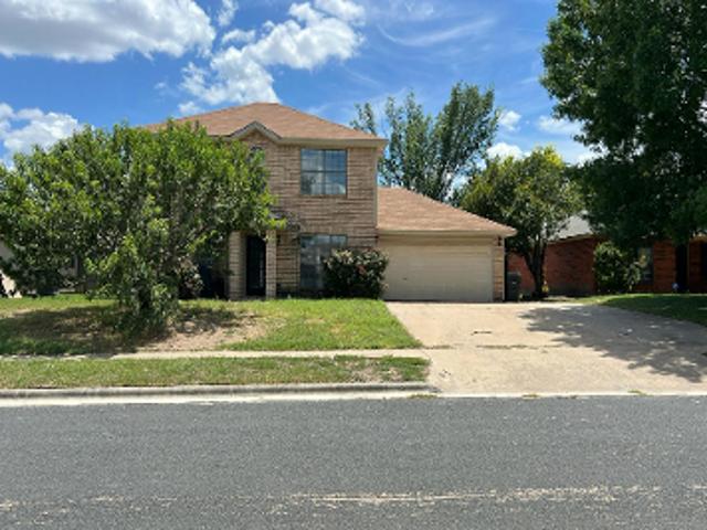 Waterford Dr