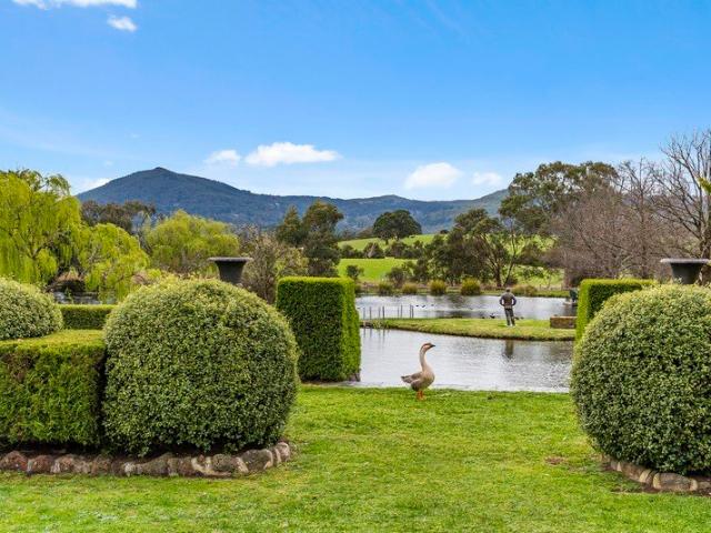 Waterford Estate Unique large landholding in the heart of the Macedon Ranges