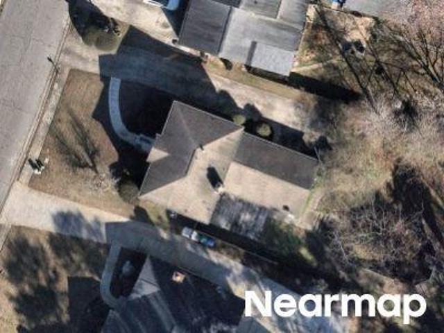 Waterford Park Dr