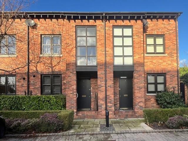 Waterford Place, Cheadle, SK8 4 bed townhouse to rent £2,000 pcm £462 pw