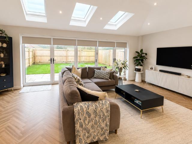 Waterford Road, Prenton, Merseyside CH43 6 bed detached house to rent £3,600 pcm £831 pw