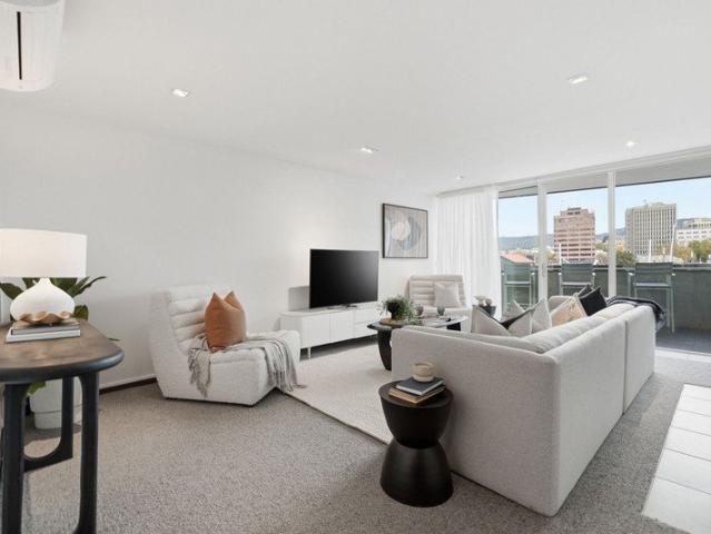 Waterfront Apartment with City Views