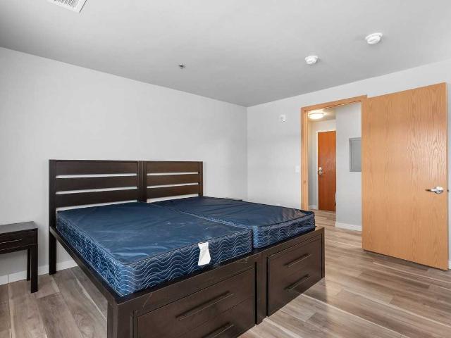 Waterfront Apartments 1 Bedroom Apartment for Rent at 2900 River Dr, Moline, IL 61265