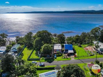 WATERFRONT BLISS ON LAMB ISLAND!