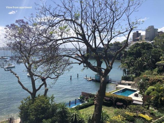 Waterfront Block. 1bdrm apt, Pkg, Move in 28th July. View Thur10am