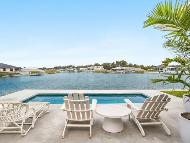 Waterfront Brilliance at Yamba Quays