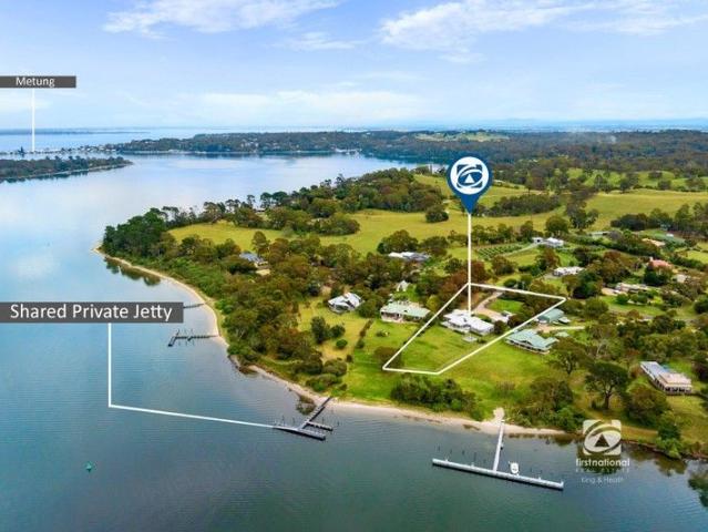 MAGNIFICENT WATERFRONT PROPERTY NEAR METUNG