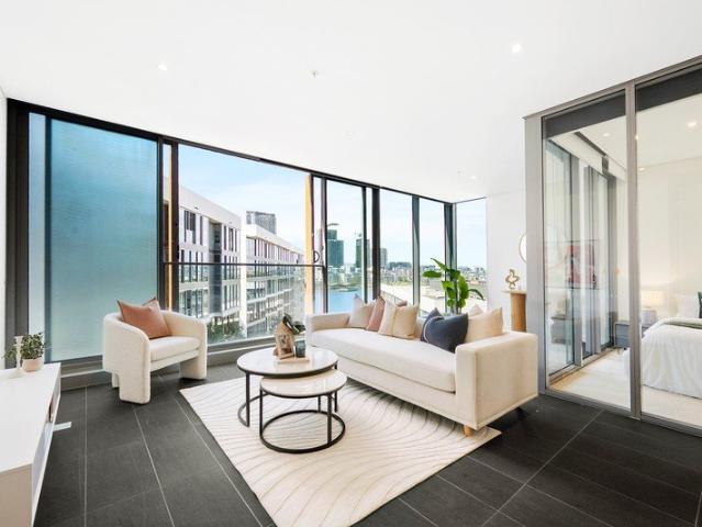 Waterfront Elegance | Renovated 3 Bedroom Residence | Low Strata Fee