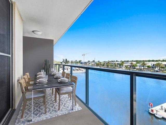 Waterfront Elegance with Premium Facilities