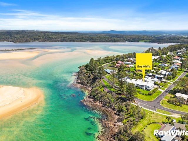 Waterfront Escape Expansive Ocean Views!