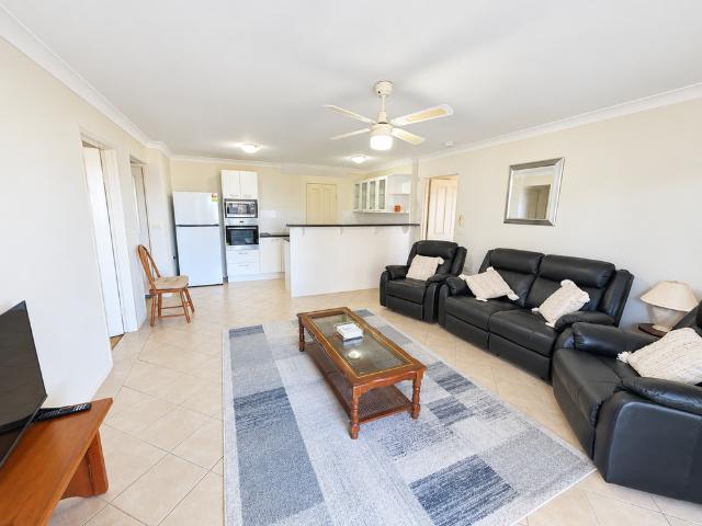 Waterfront furnished 2 Bedroom home