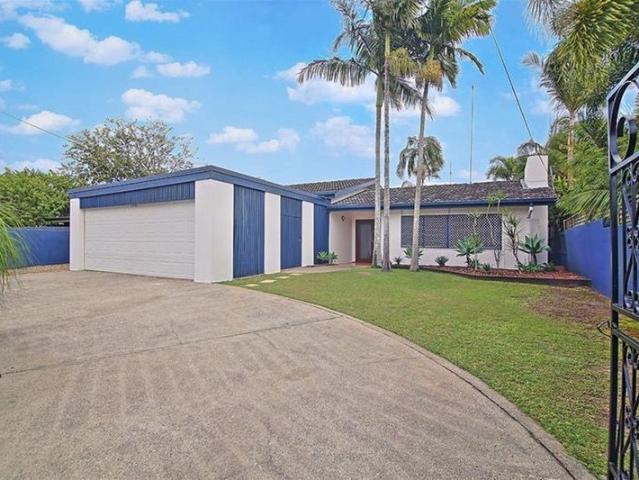 Waterfront Family Home in the Heart of Broadbeach Waters Unfurnished