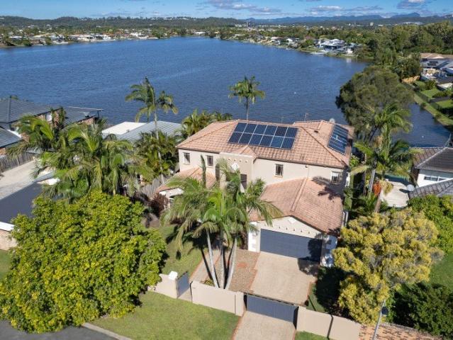 Waterfront Family Oasis with Poolside & Lakeside Entertaining