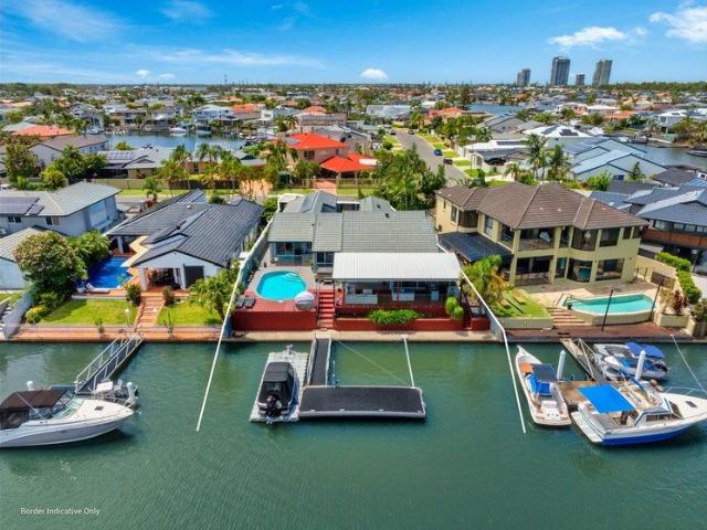 Waterfront Home in Sought After Runaway Islands