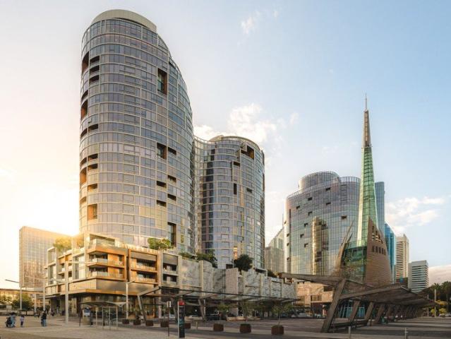 Waterfront Luxury with Panoramic Views