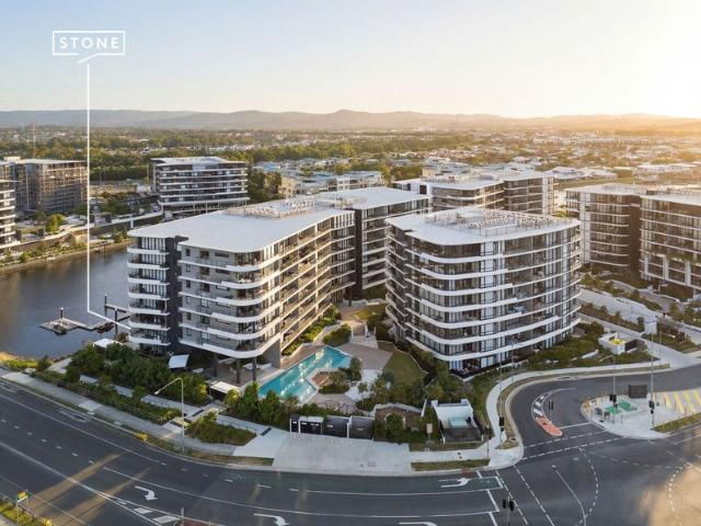Waterfront Luxury Redefined 135sqm Ground Level Living with Direct Boardwalk Access