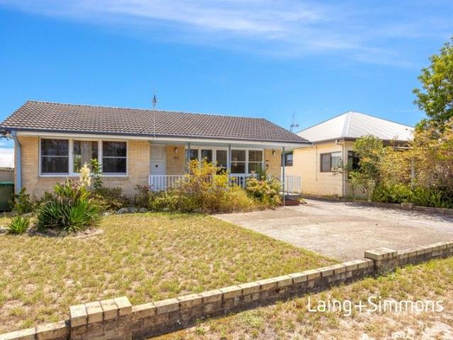 Waterfront Lifestyle with a granny flat!