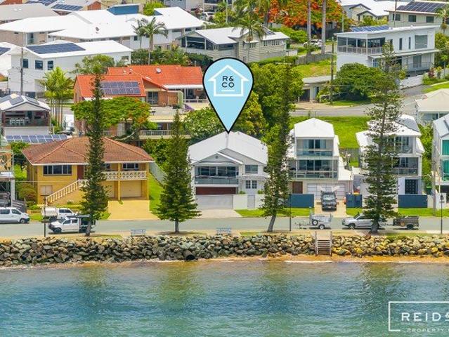Waterfront lifestyle dual living!
