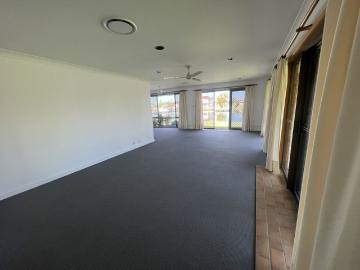 Waterfront Lifestyle Opportunity