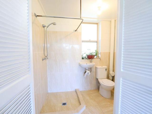 Waterfront Living 1 Bedroom Unit