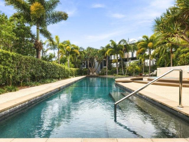 Ground Floor Waterfront Living with an Entertainer's Edge