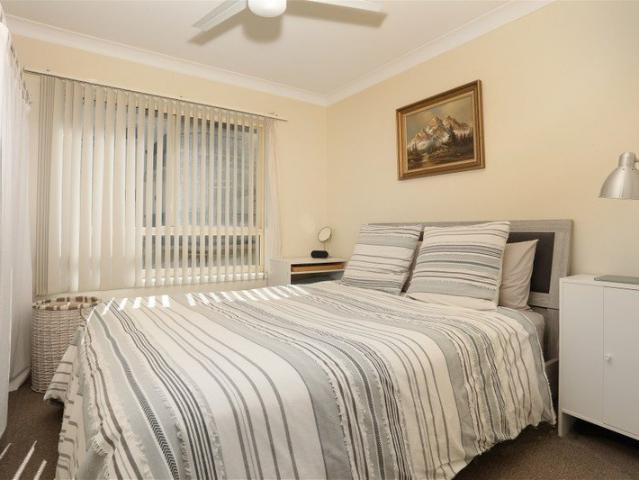 Waterfront Living with Private Balcony & Broadwater Views