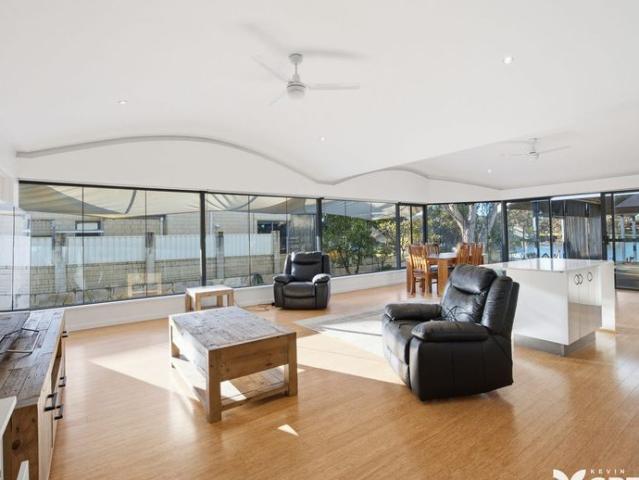 Waterfront Living with Private Jetty