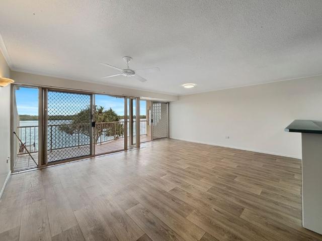 Waterfront Living with Stunning Views