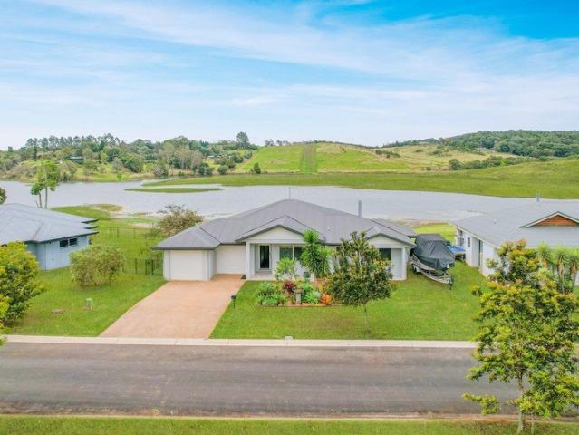 Waterfront living. A rare Yungaburra opportunity