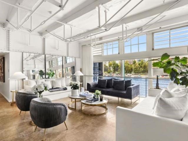 Waterfront Living at the Wharf Fully Furnished