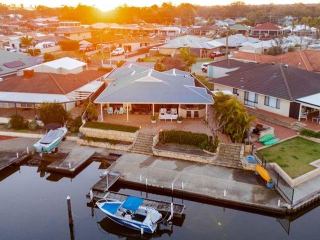 Waterfront Living, Beautifully Reimagined