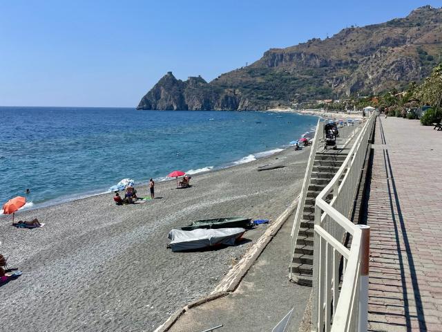 Waterfront living close to Taormina