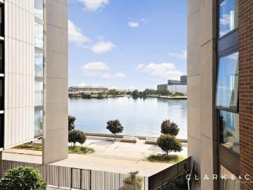 WATERFRONT LIVING IN THE HEART OF HONEYSUCKLE!