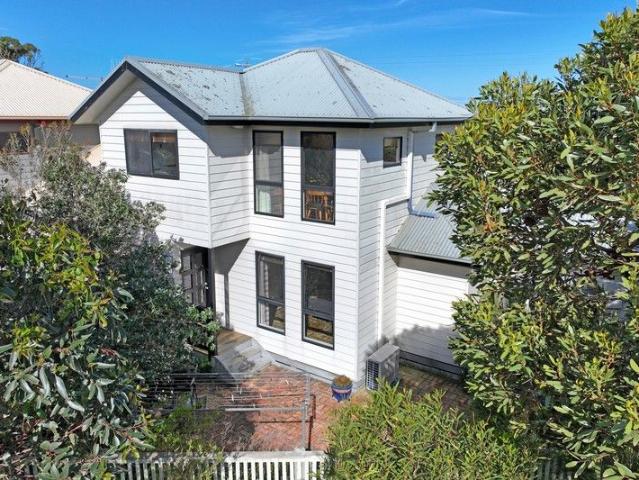 Waterfront Living in the Heart of Port Albert