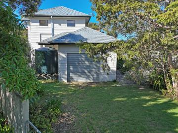 Waterfront Living in the Heart of Port Albert