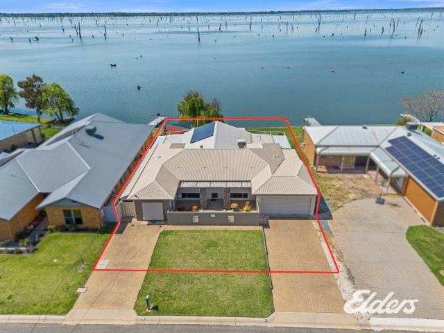 Waterfront Living in an Enviable Location