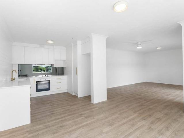 Waterfront Living in Clontarf