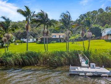 Waterfront Living on the Hawkesbury